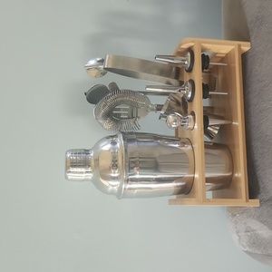 Cocktail tool set